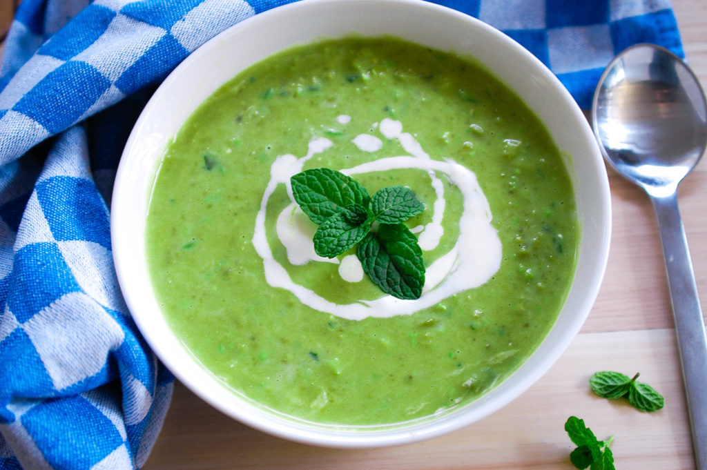 Pea and mint soup (1 of 1)